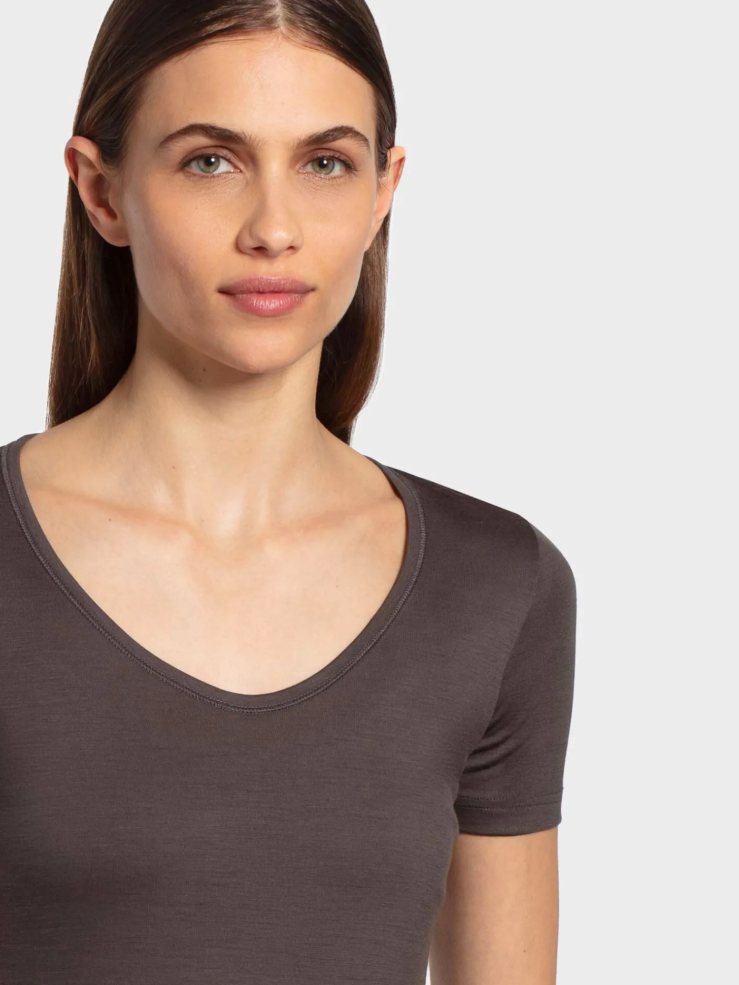 Online Rewoolution ALEXANDRIA - t-shirt in merino jersey 140 gr per donna in colore marrone