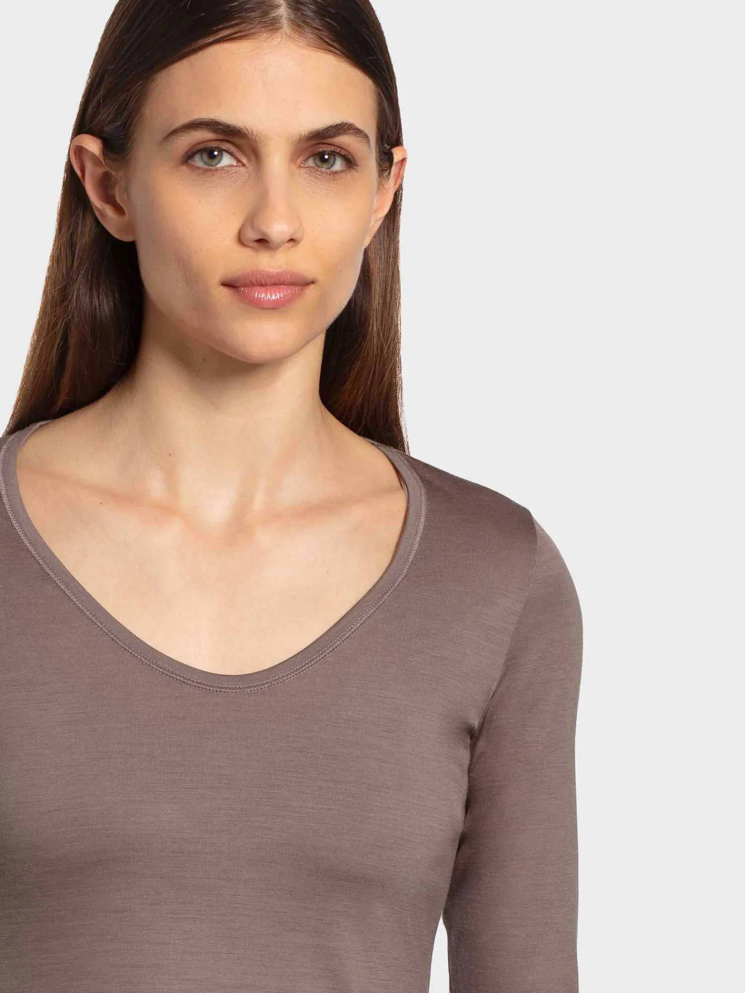Online Rewoolution ROXBY - t-shirt in merino jersey 140 gr per donna in colore marrone