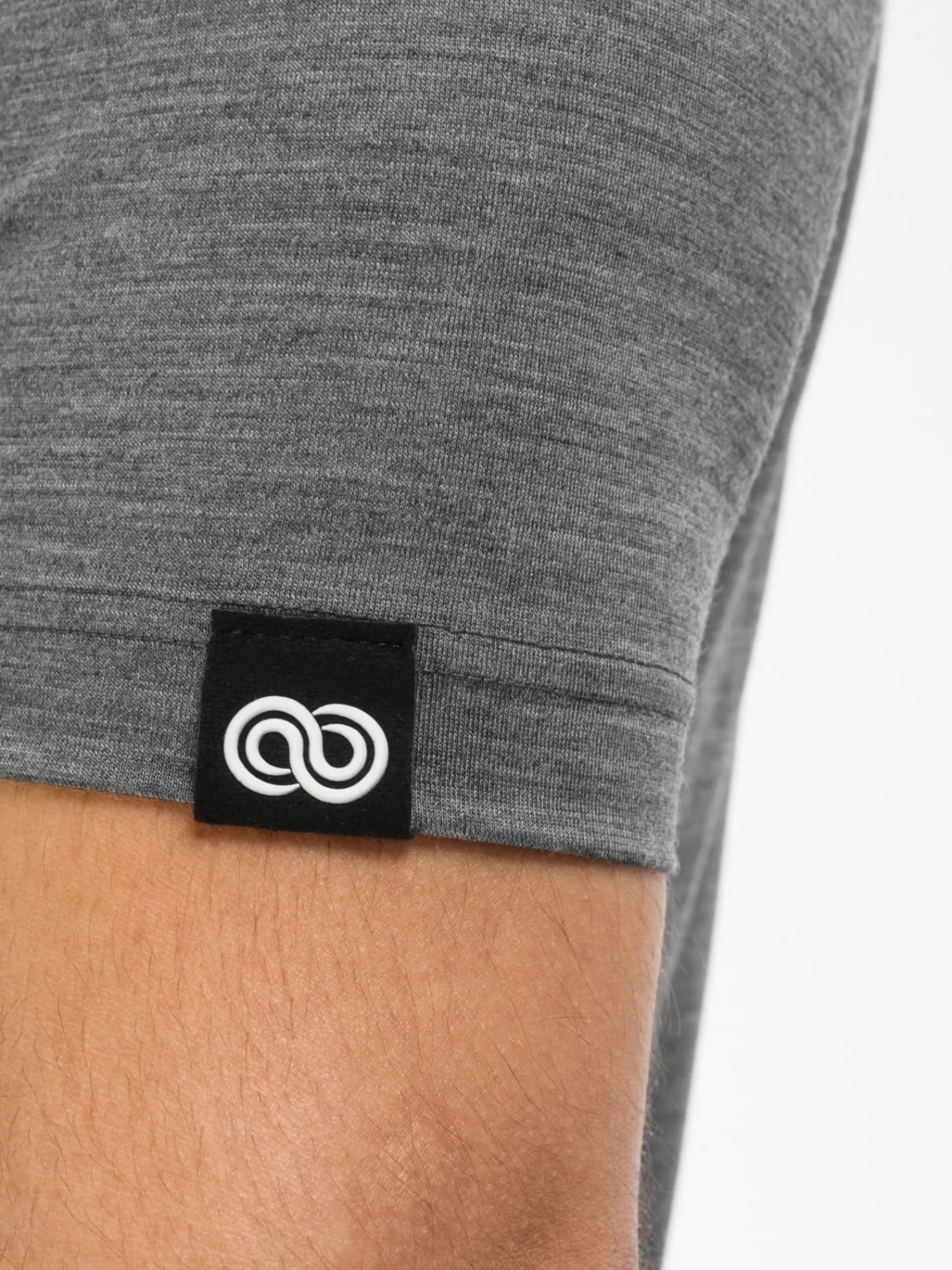 Discount Rewoolution TRICK - t-shirt in merino jersey 140 gr per uomo in colore grigio